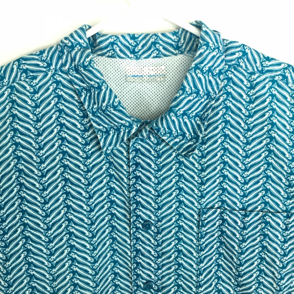 PFG S/S Vented Button Up Fish Bones Fishing Shirt - Picture 3 of 8